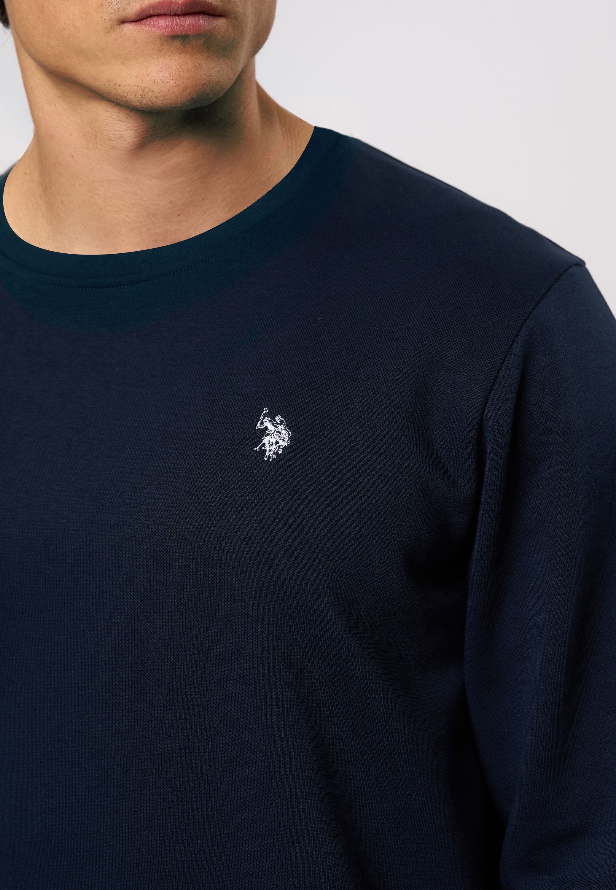 UMTais Sweatshirt